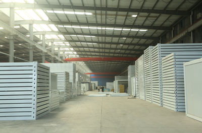 壽光集成箱房援建河北 助力災后重建的模塊化解決方案